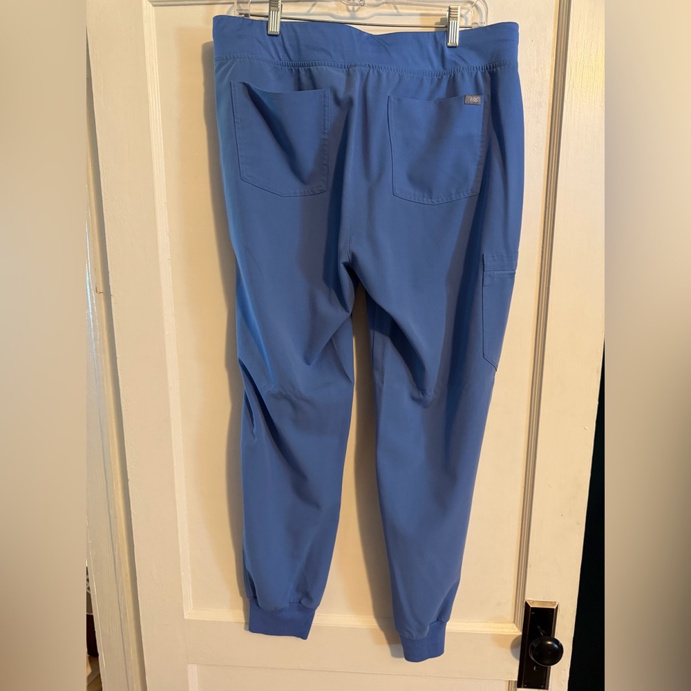 FIGS Zamora Jogger Scrub Pants L Ceil Blue - Picture 2 of 3